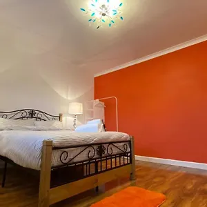Grand Heights Bed & Breakfast